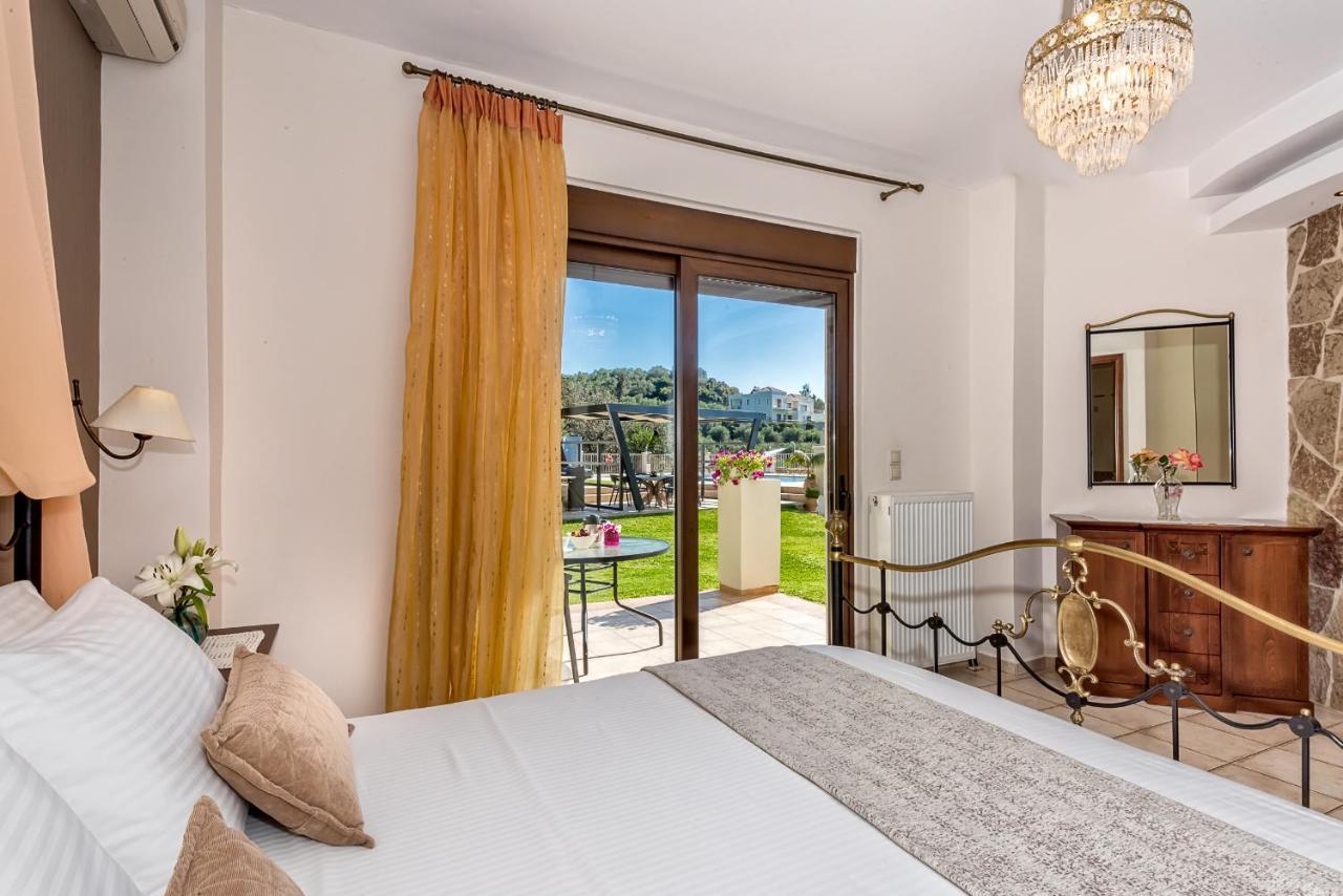 Cretan Blu Villa Platanias (Crete)